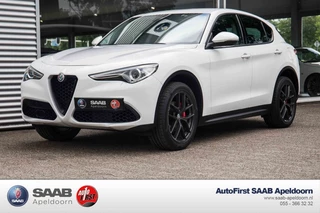 Hoofdafbeelding Alfa Romeo Stelvio Alfa Romeo Stelvio 2.0 Turbo Super Q4 4 nieuwe banden