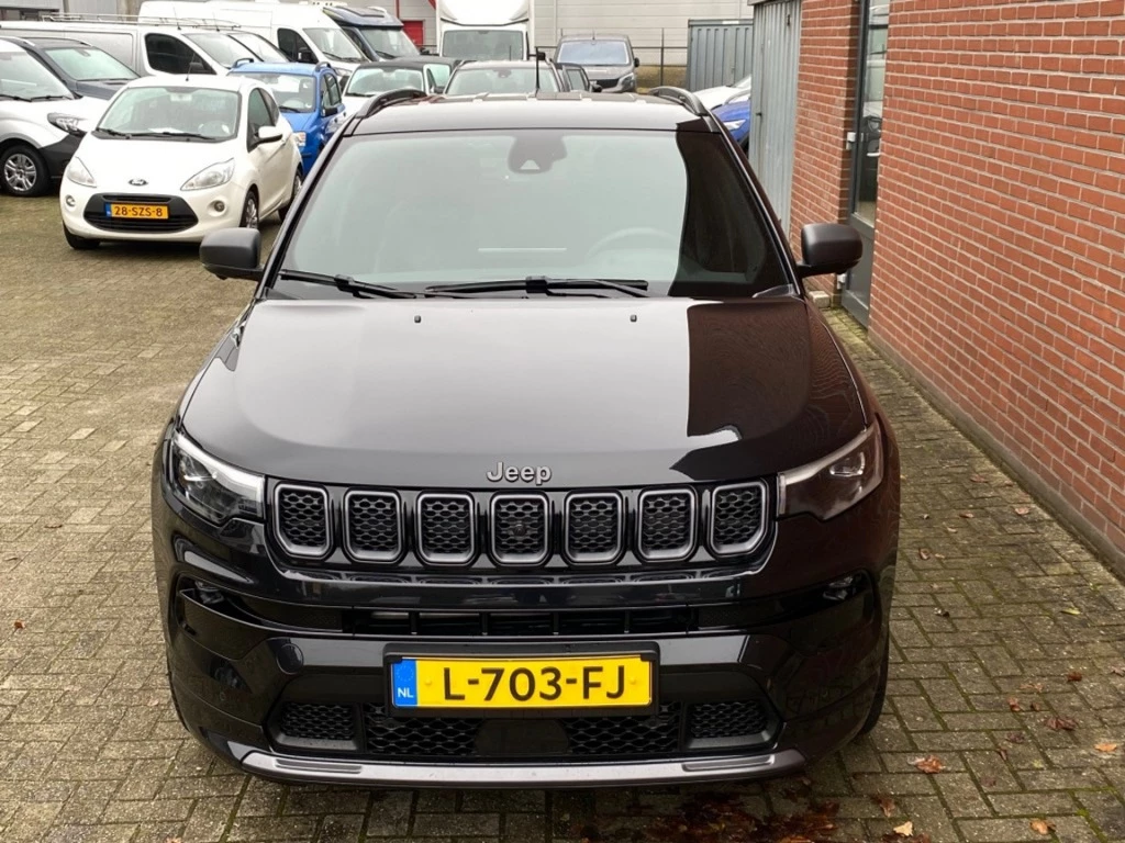 Hoofdafbeelding Jeep Compass