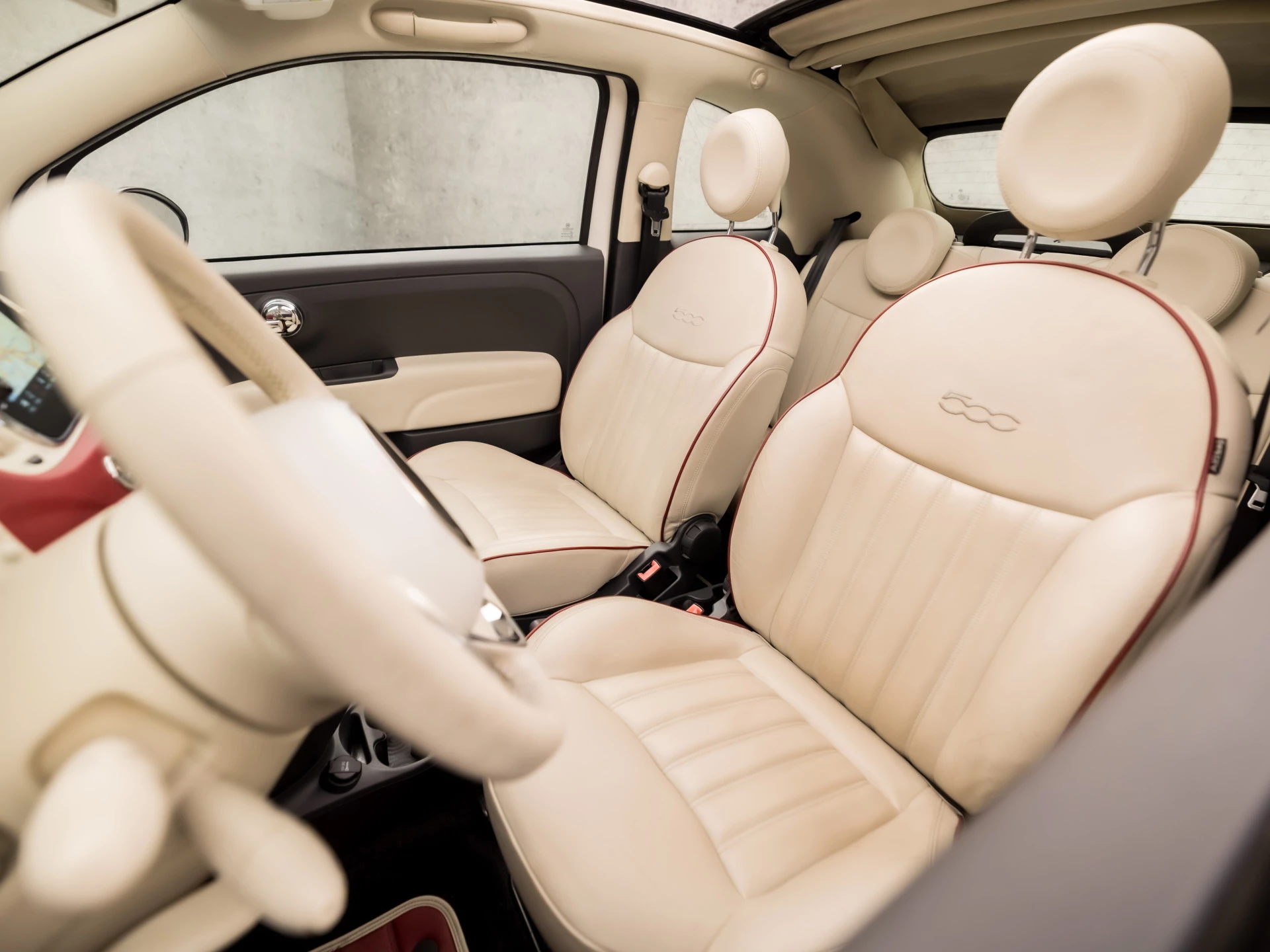 Hoofdafbeelding Fiat 500C