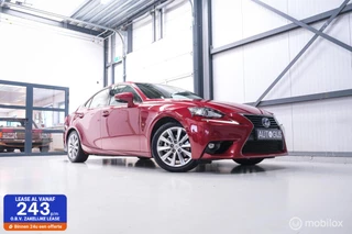 Lexus IS 300h Luxury Line | Dealer OH | Camera | Stoel + stuurwiel verwarming | Clima | LED | rijklaarprijs |