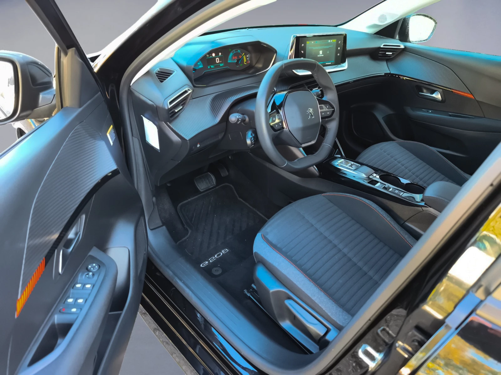 Hoofdafbeelding Peugeot e-208