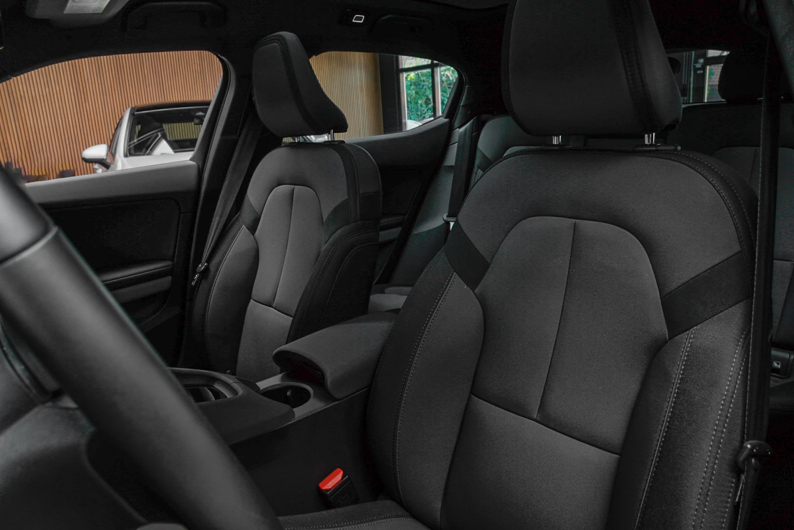 Hoofdafbeelding Polestar 2