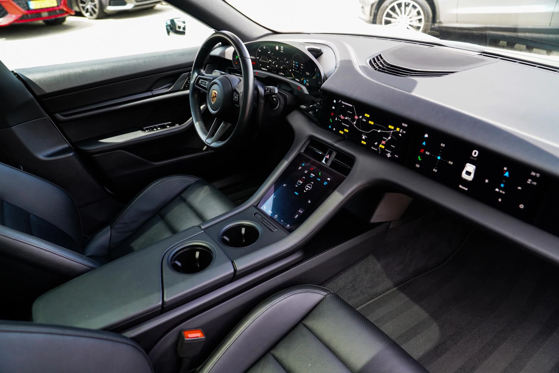Hoofdafbeelding Porsche Taycan