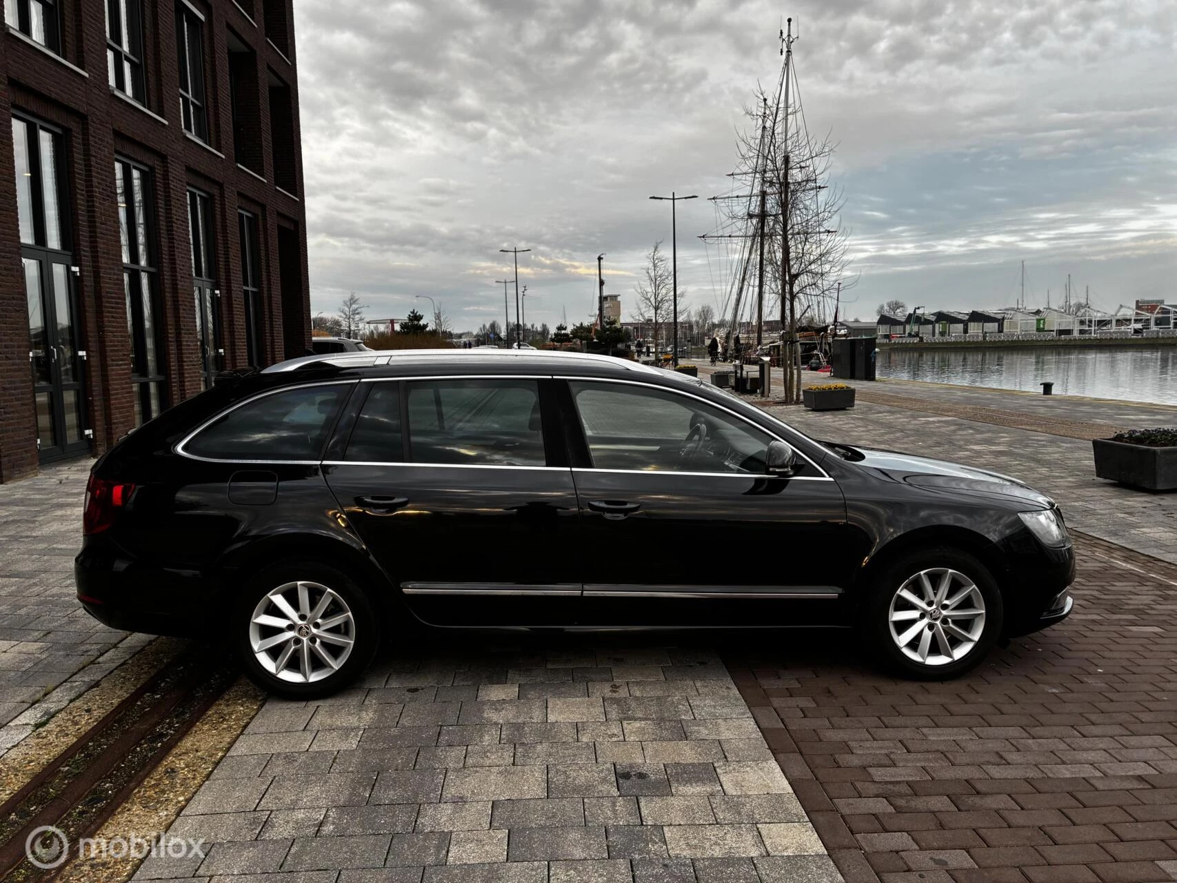 Hoofdafbeelding Škoda Superb