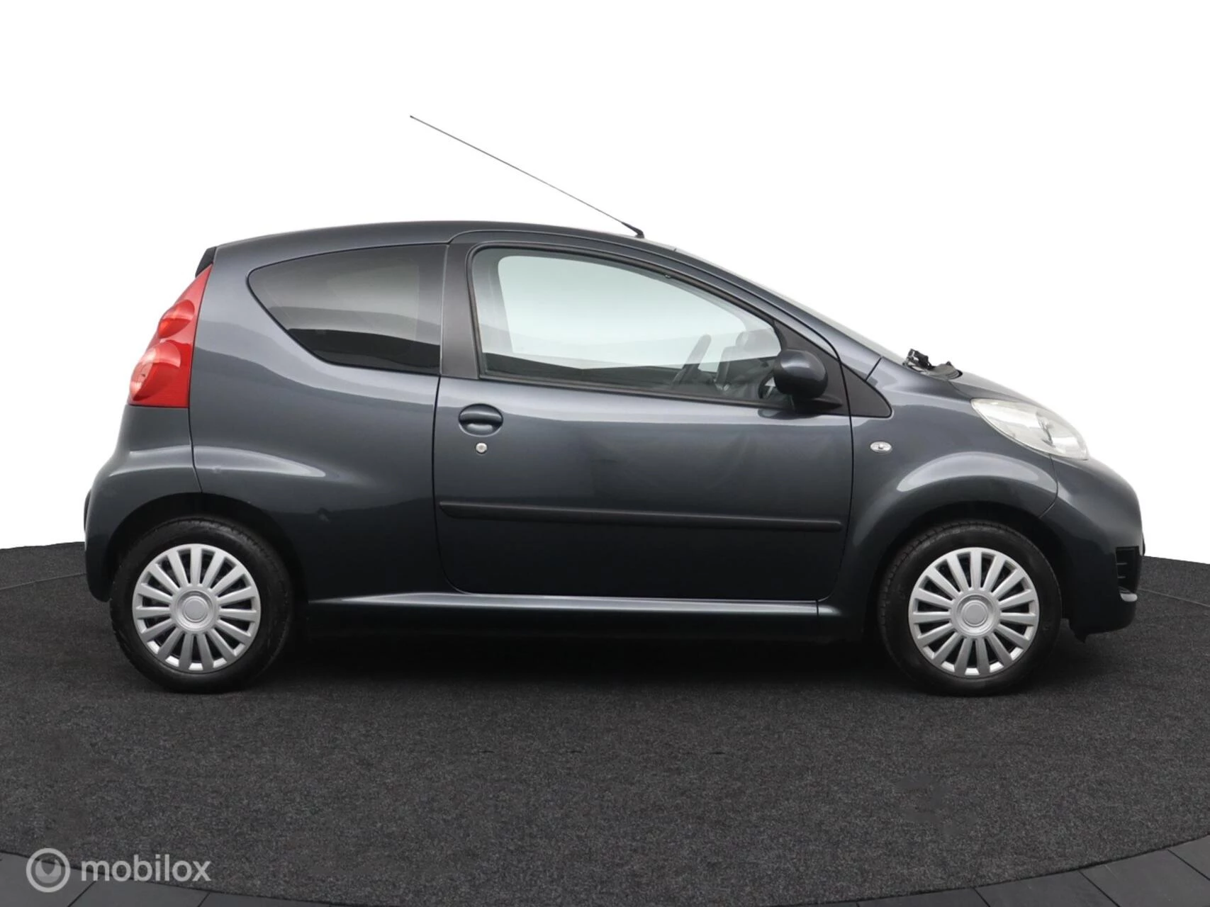 Hoofdafbeelding Peugeot 107