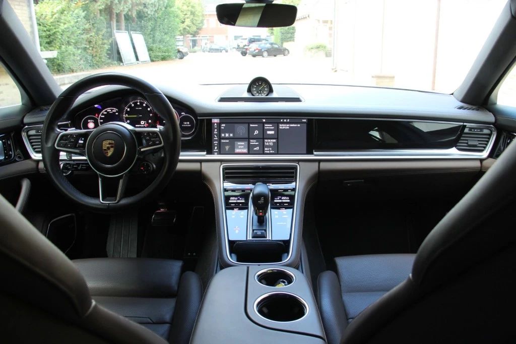 Hoofdafbeelding Porsche Panamera