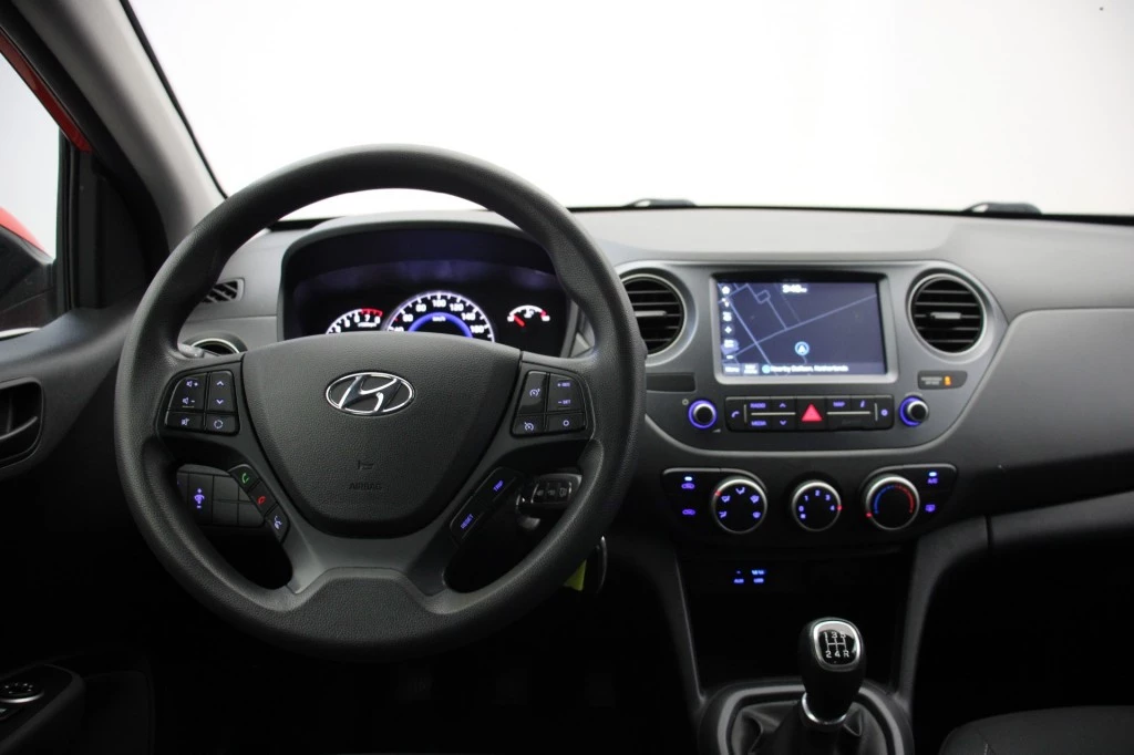 Hoofdafbeelding Hyundai i10