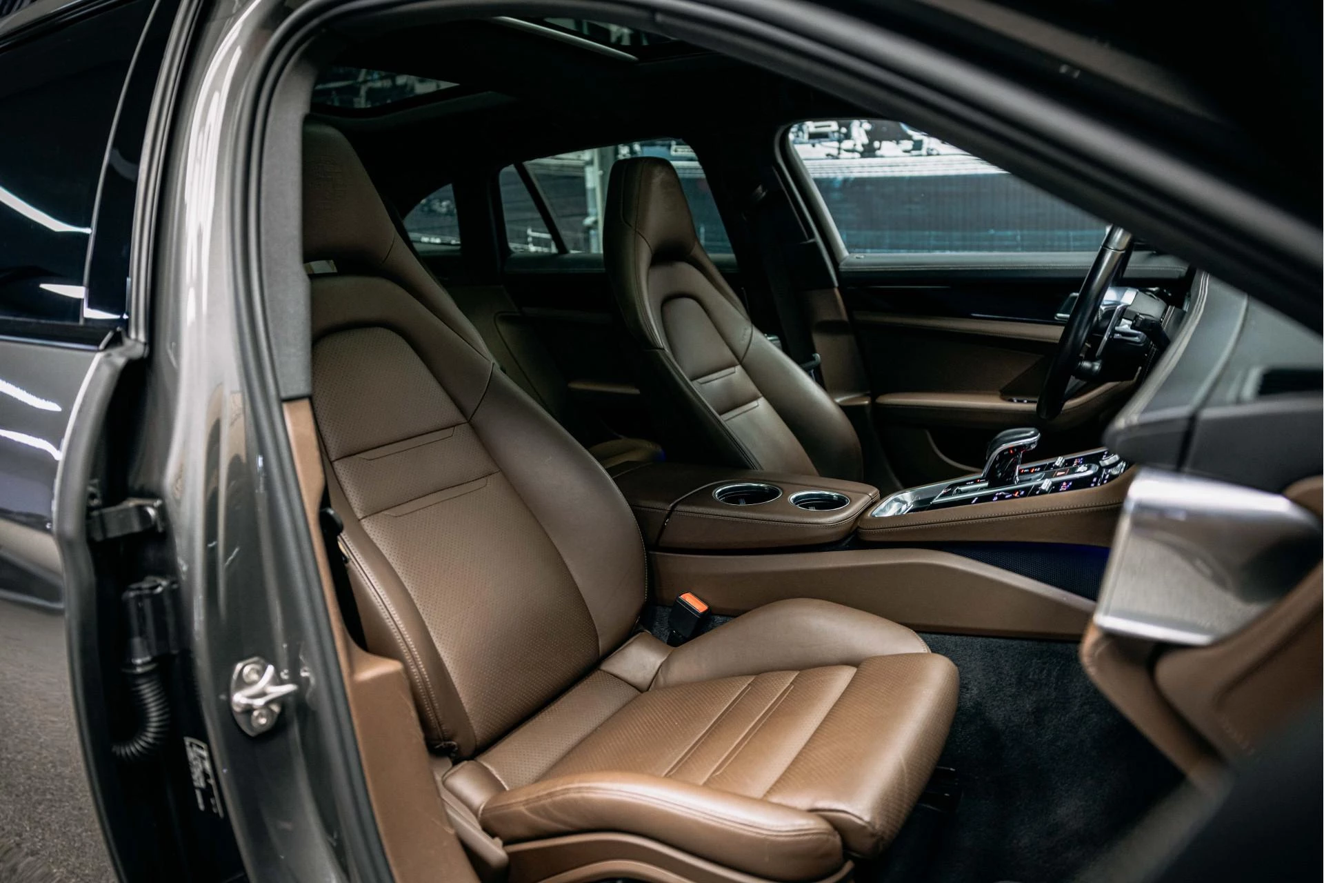 Hoofdafbeelding Porsche Panamera