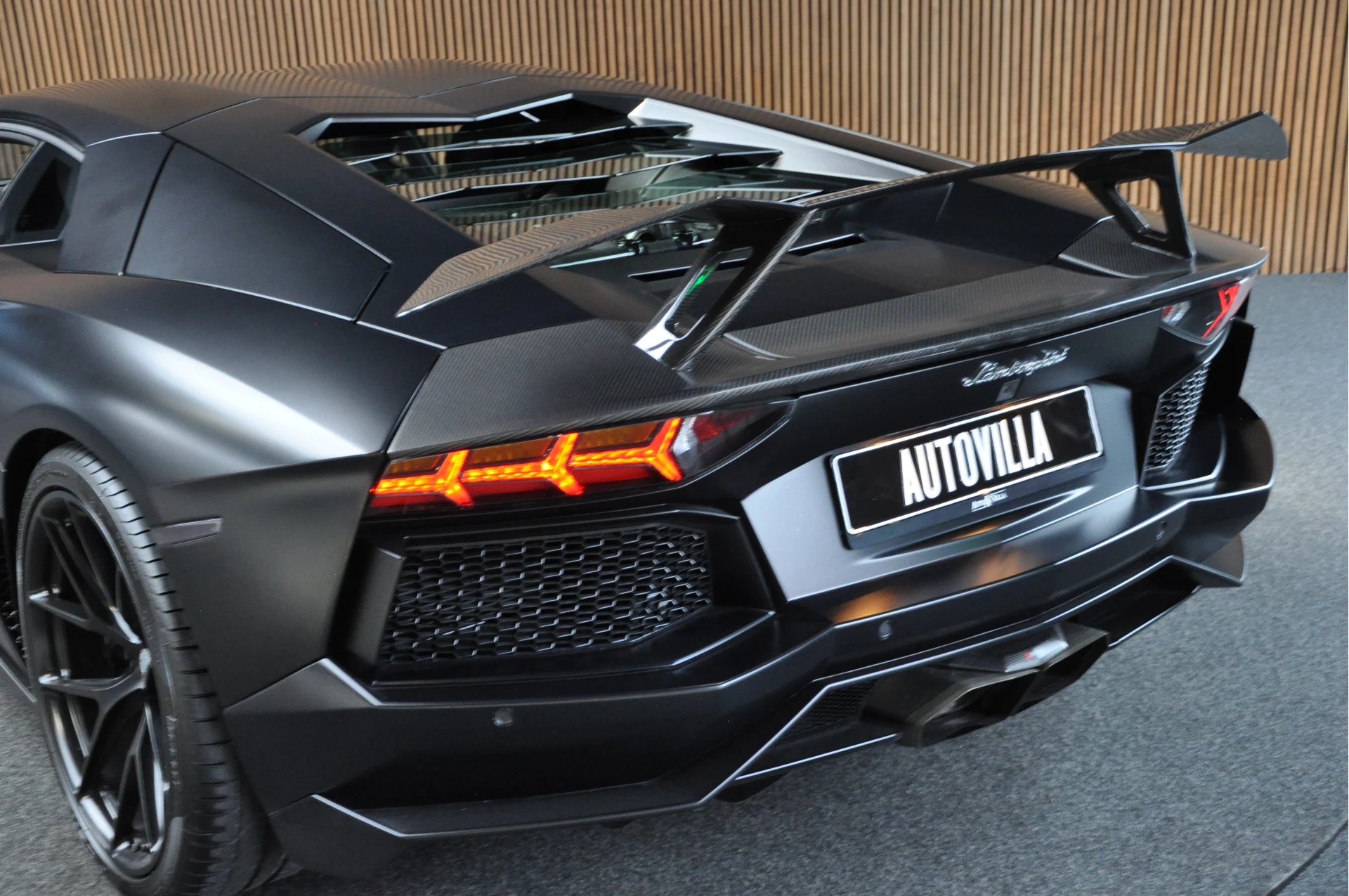 Hoofdafbeelding Lamborghini Aventador