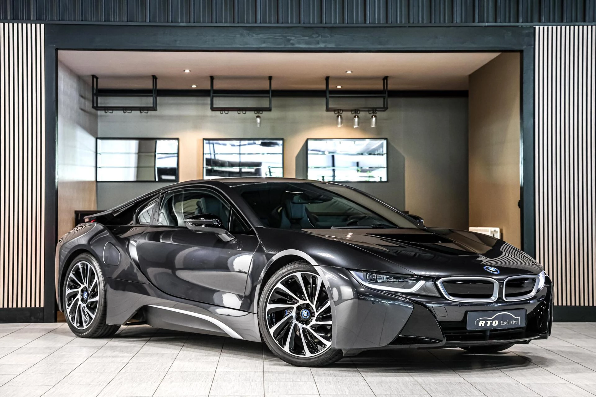 Hoofdafbeelding BMW i8