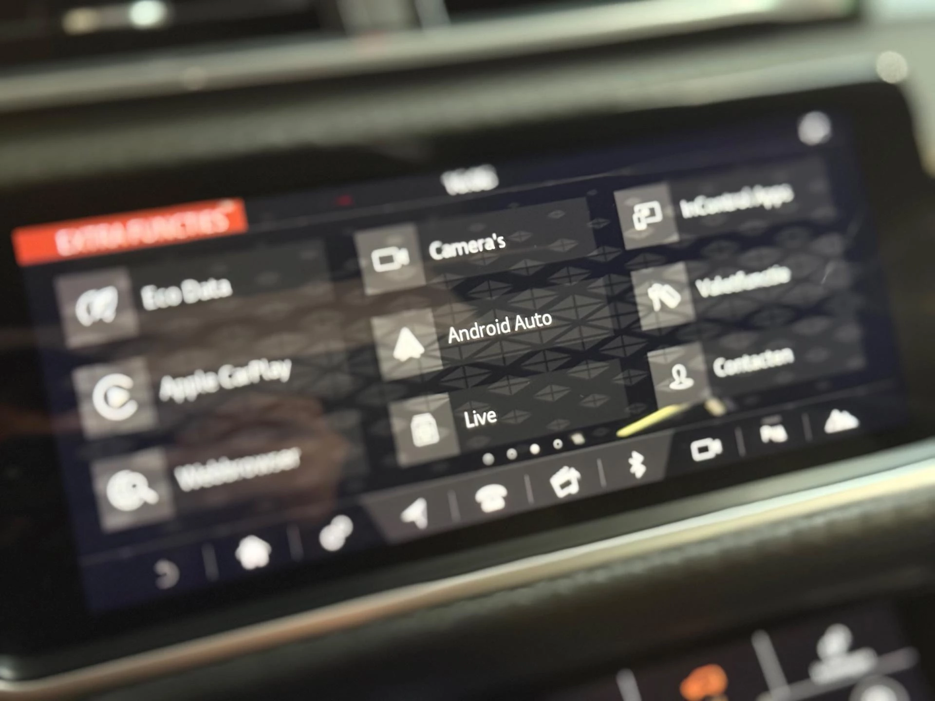 Hoofdafbeelding Land Rover Range Rover Velar