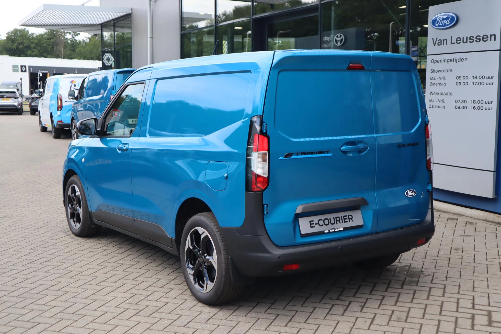 Hoofdafbeelding Ford E-Transit Courier