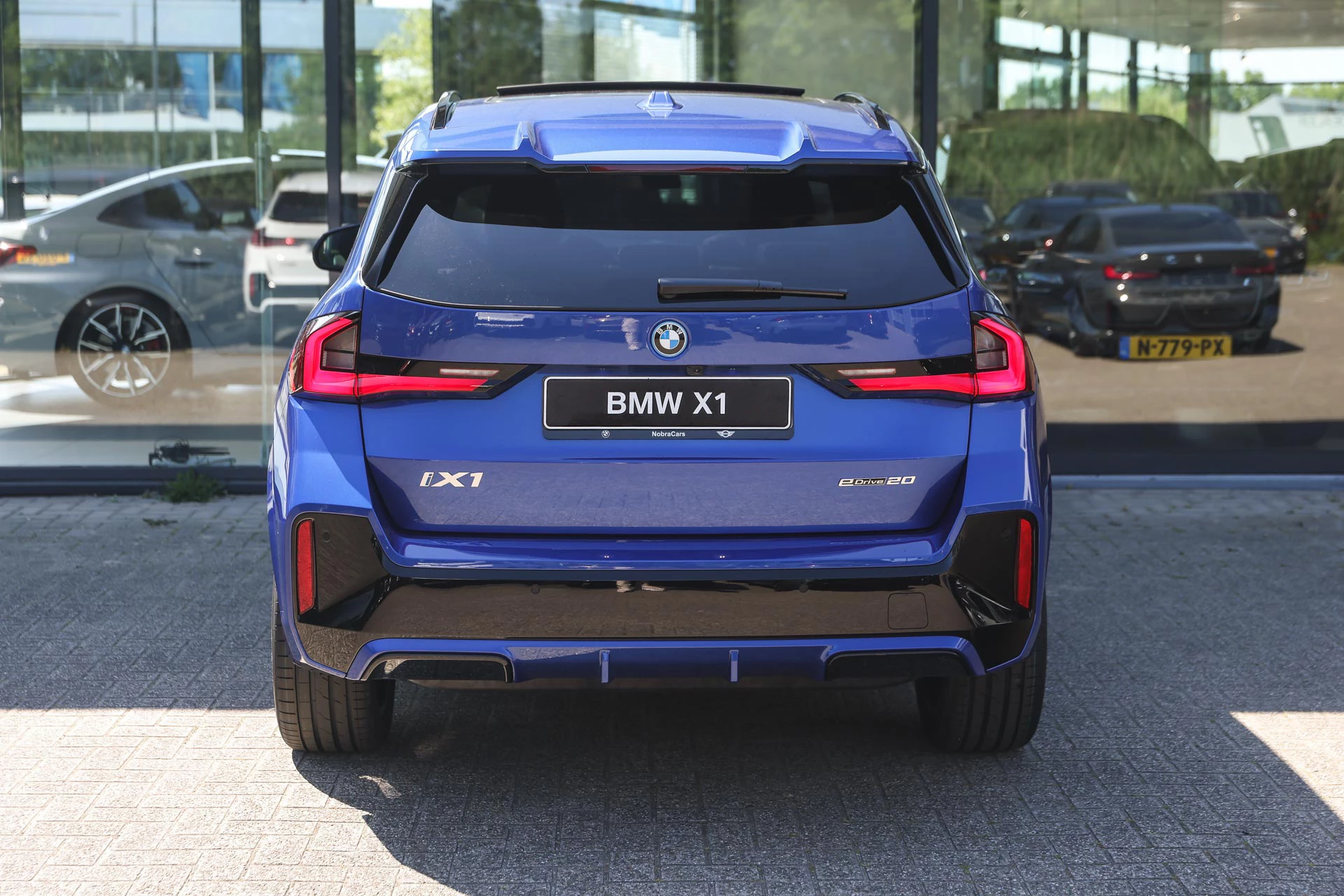 Hoofdafbeelding BMW iX1