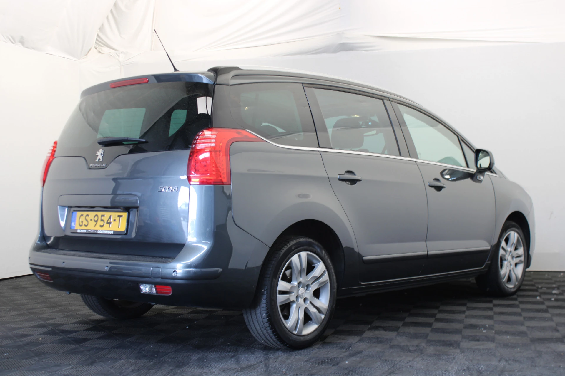 Hoofdafbeelding Peugeot 5008