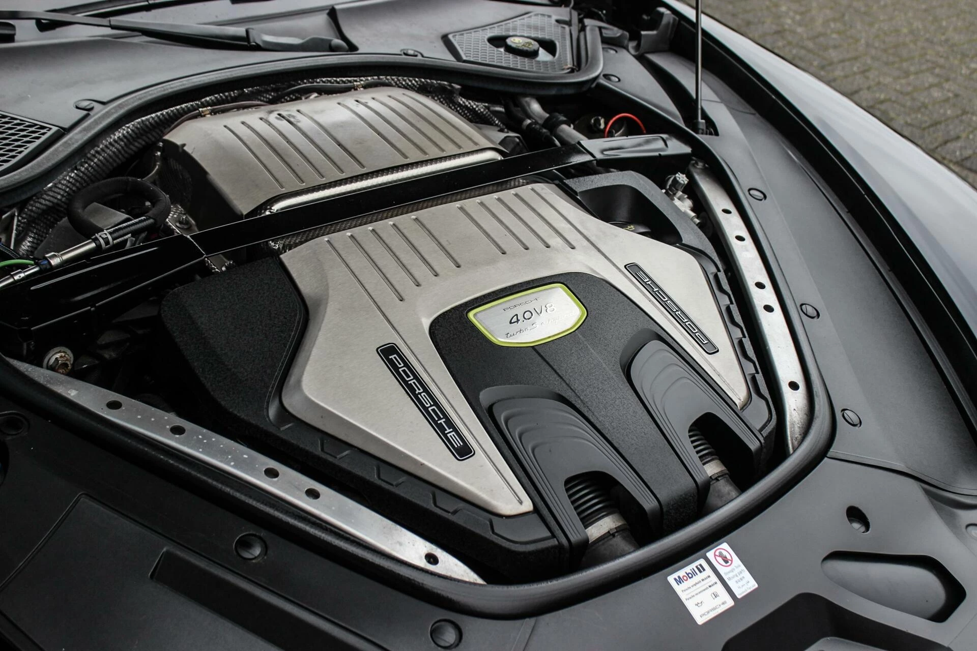 Hoofdafbeelding Porsche Panamera