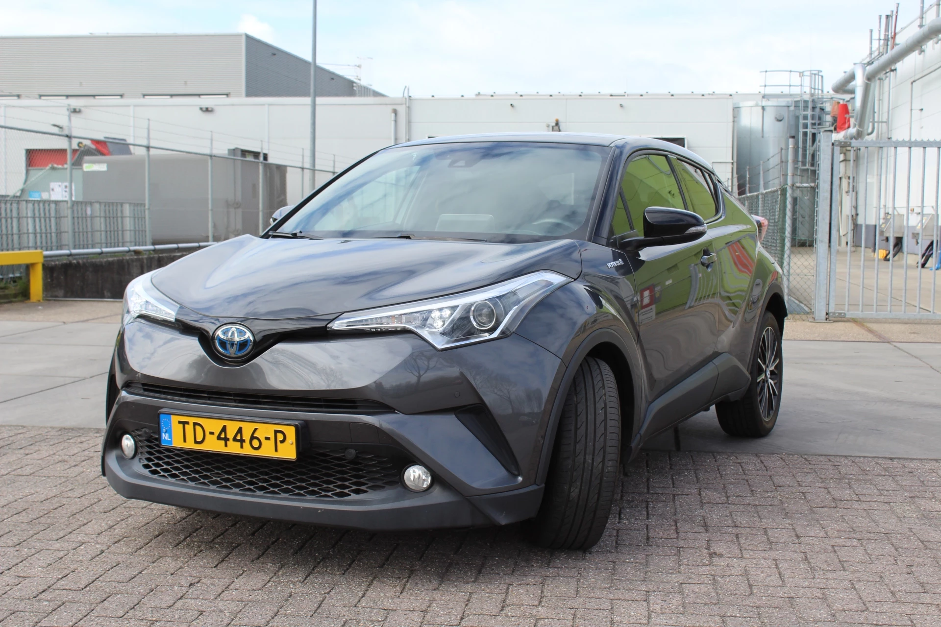 Hoofdafbeelding Toyota C-HR