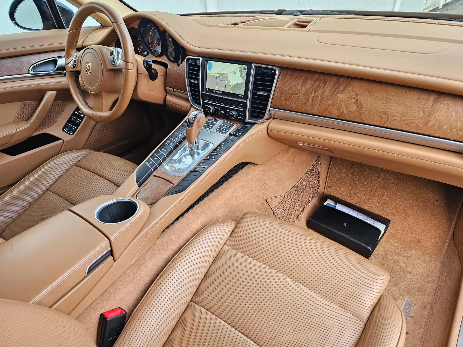 Hoofdafbeelding Porsche Panamera