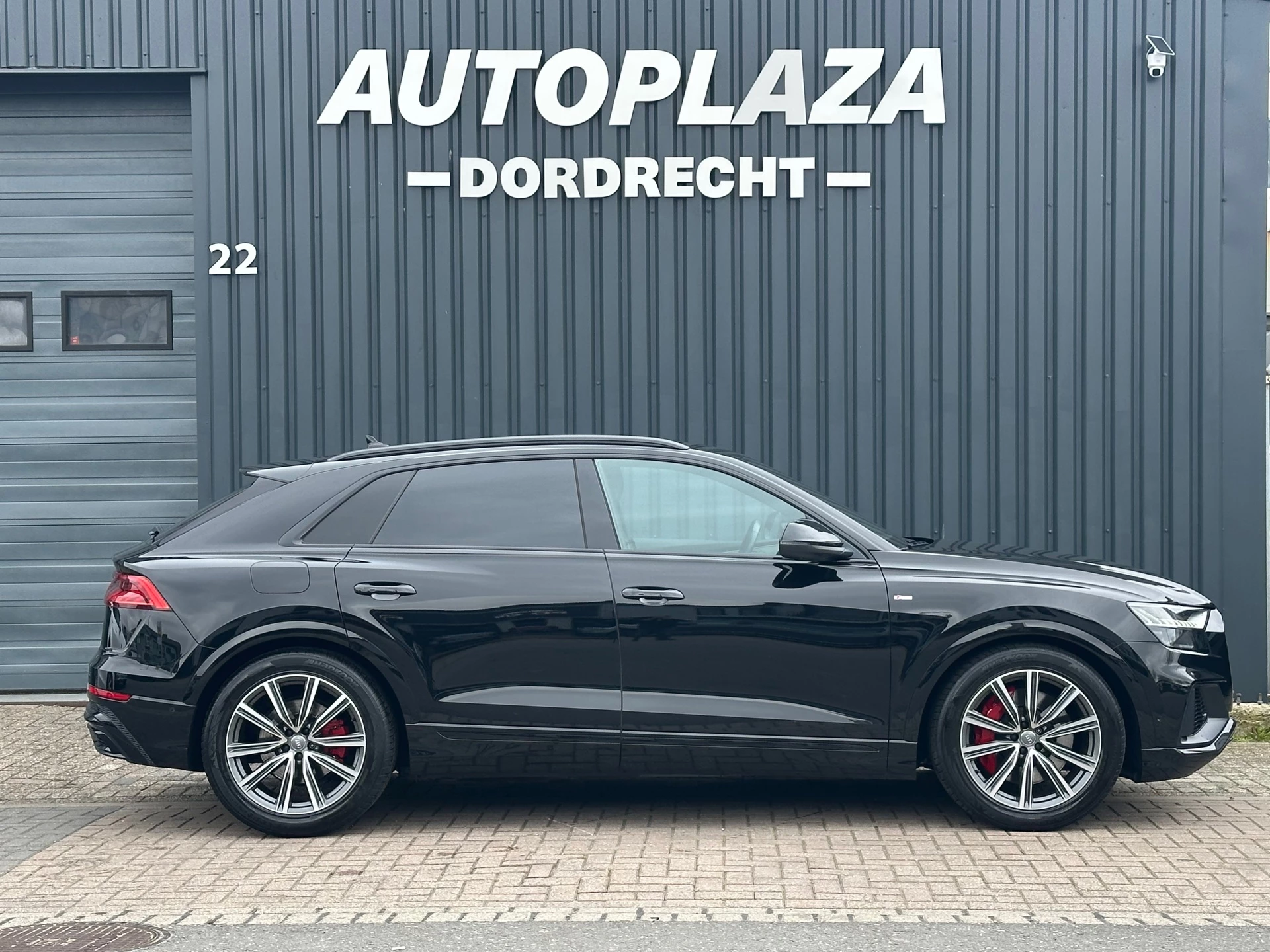 Hoofdafbeelding Audi Q8