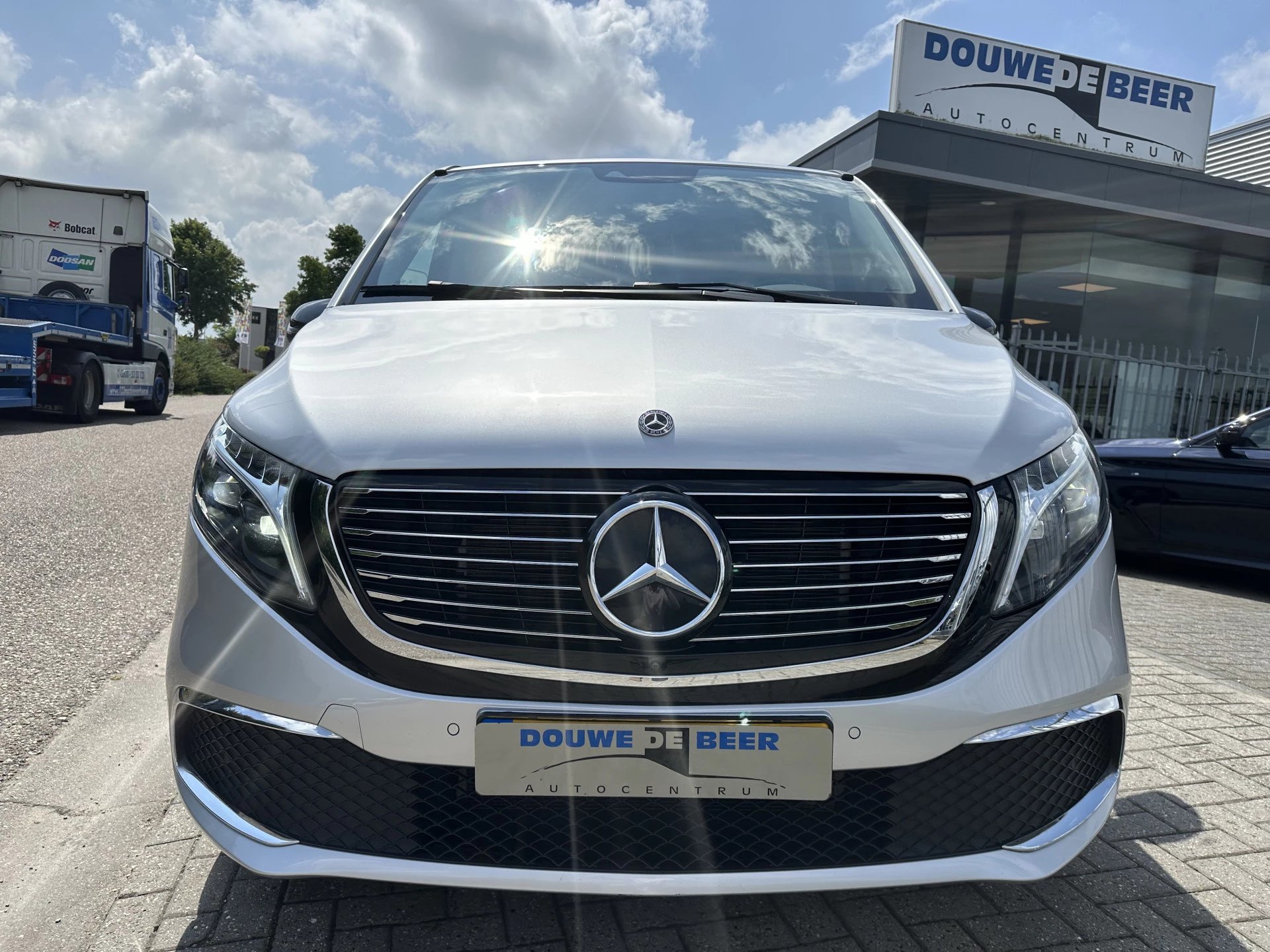 Hoofdafbeelding Mercedes-Benz EQV