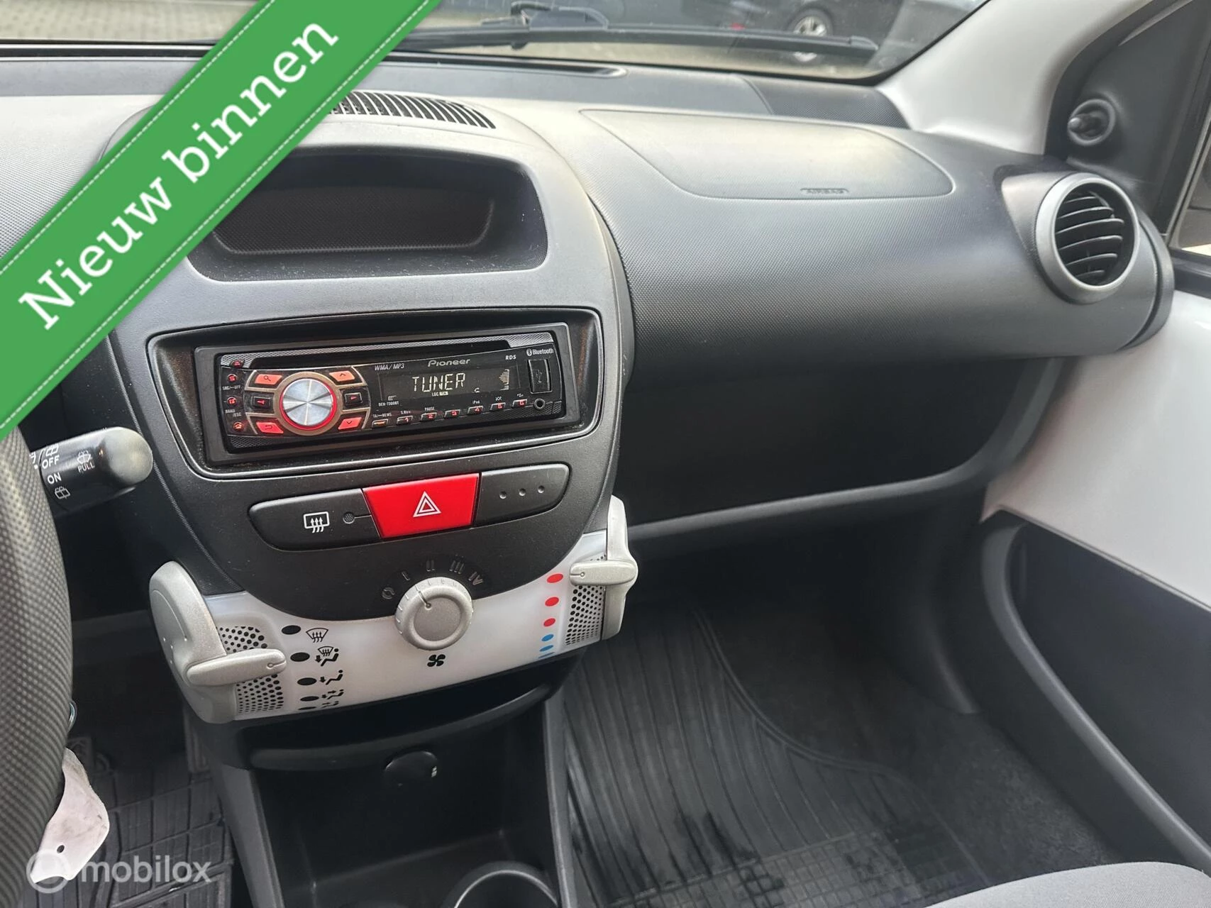 Hoofdafbeelding Peugeot 107