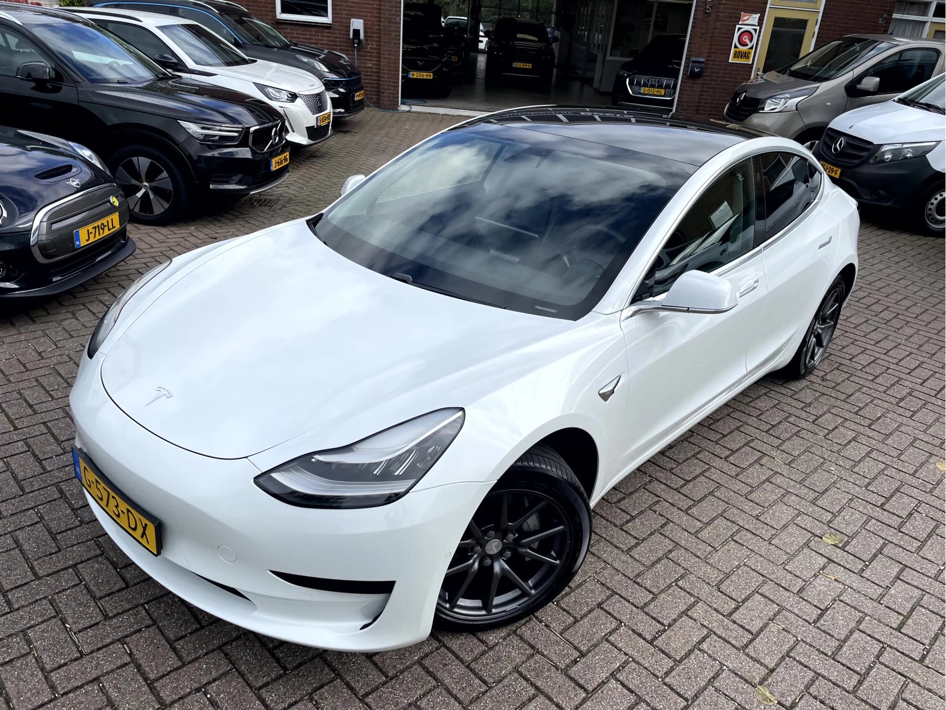 Hoofdafbeelding Tesla Model 3