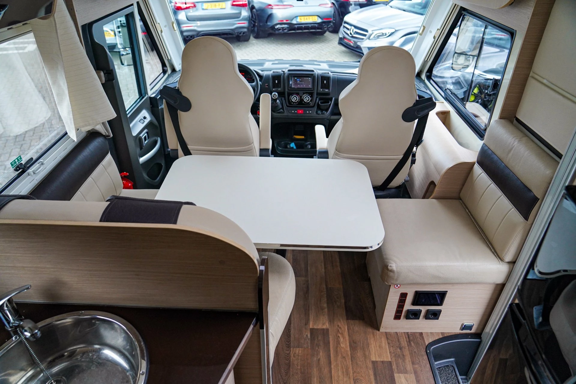 Hoofdafbeelding McLouis SOVEREIGN 876