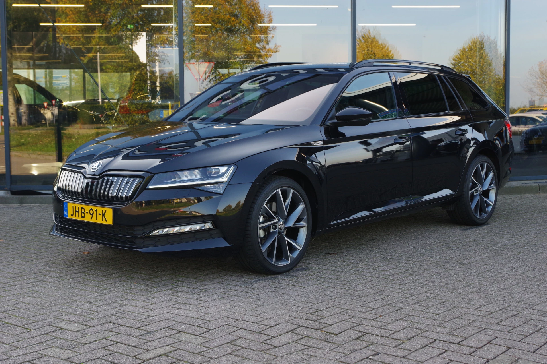 Hoofdafbeelding Škoda Superb