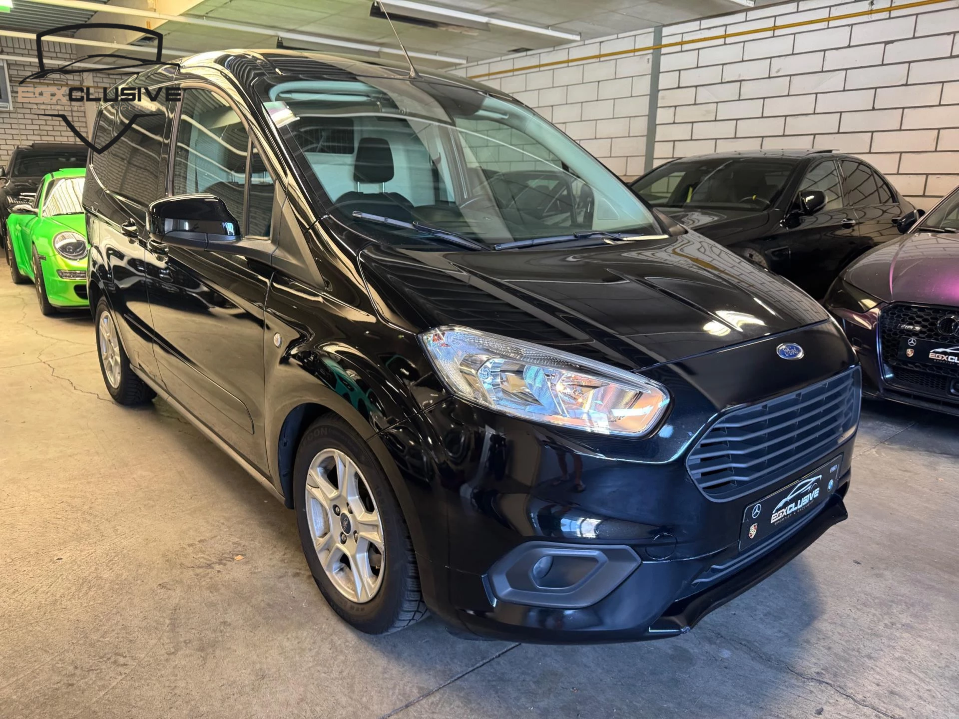 Hoofdafbeelding Ford Transit Courier