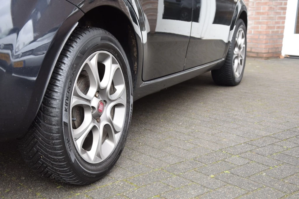 Hoofdafbeelding Fiat Punto