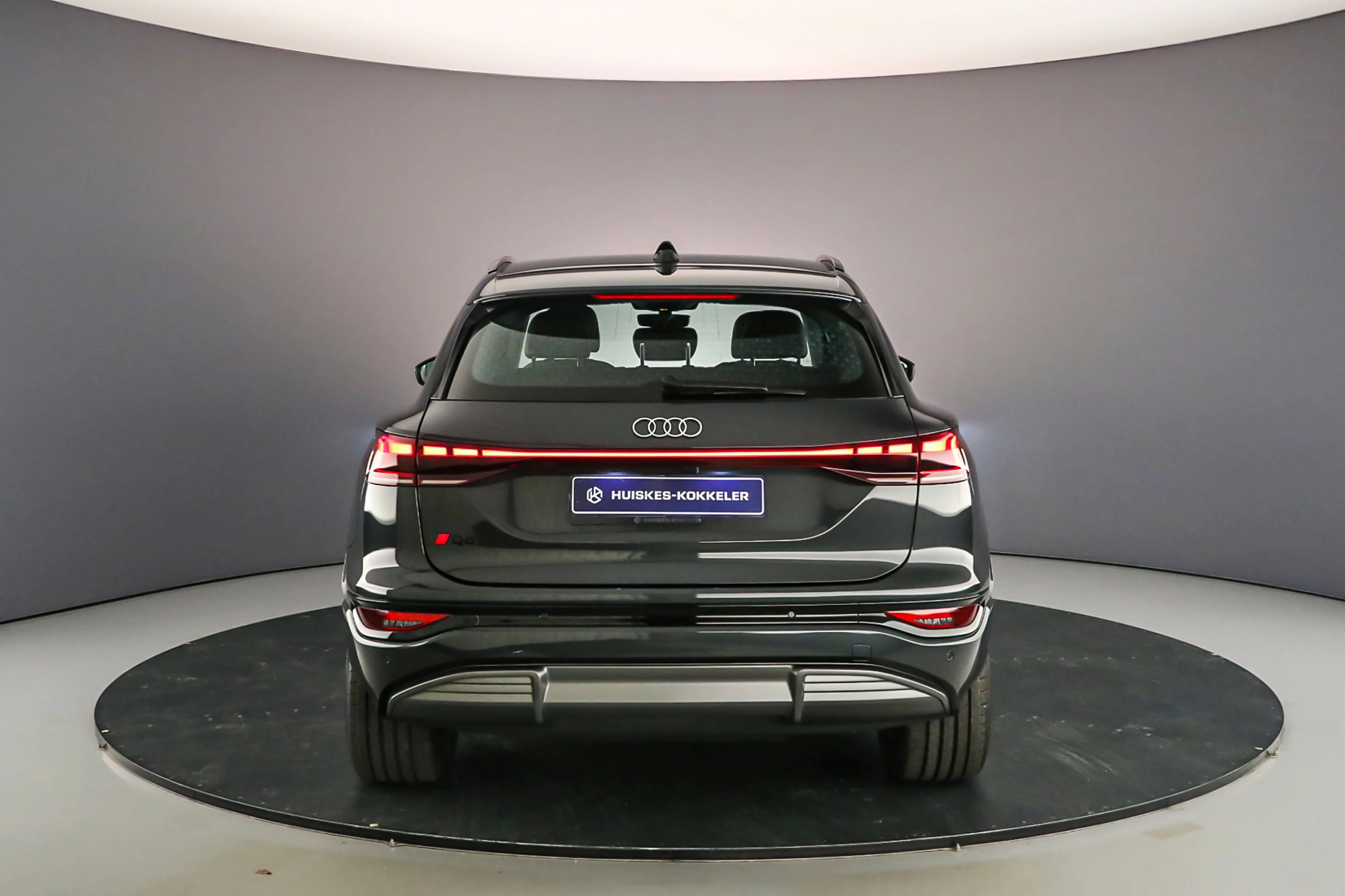 Hoofdafbeelding Audi Q6 e-tron