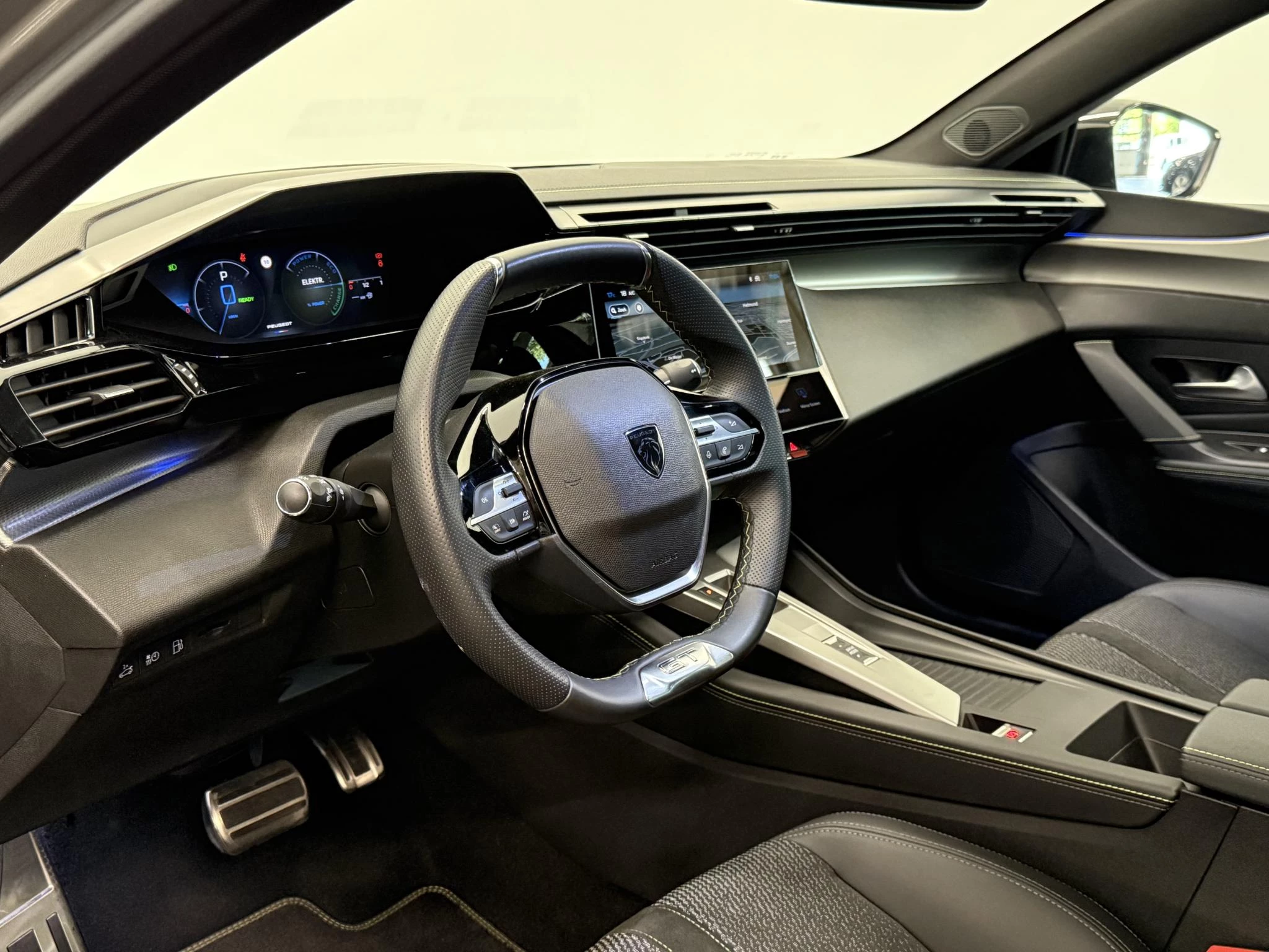 Hoofdafbeelding Peugeot 408