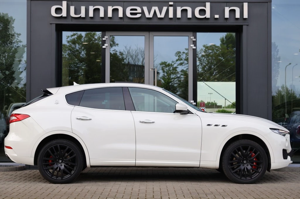 Hoofdafbeelding Maserati Levante