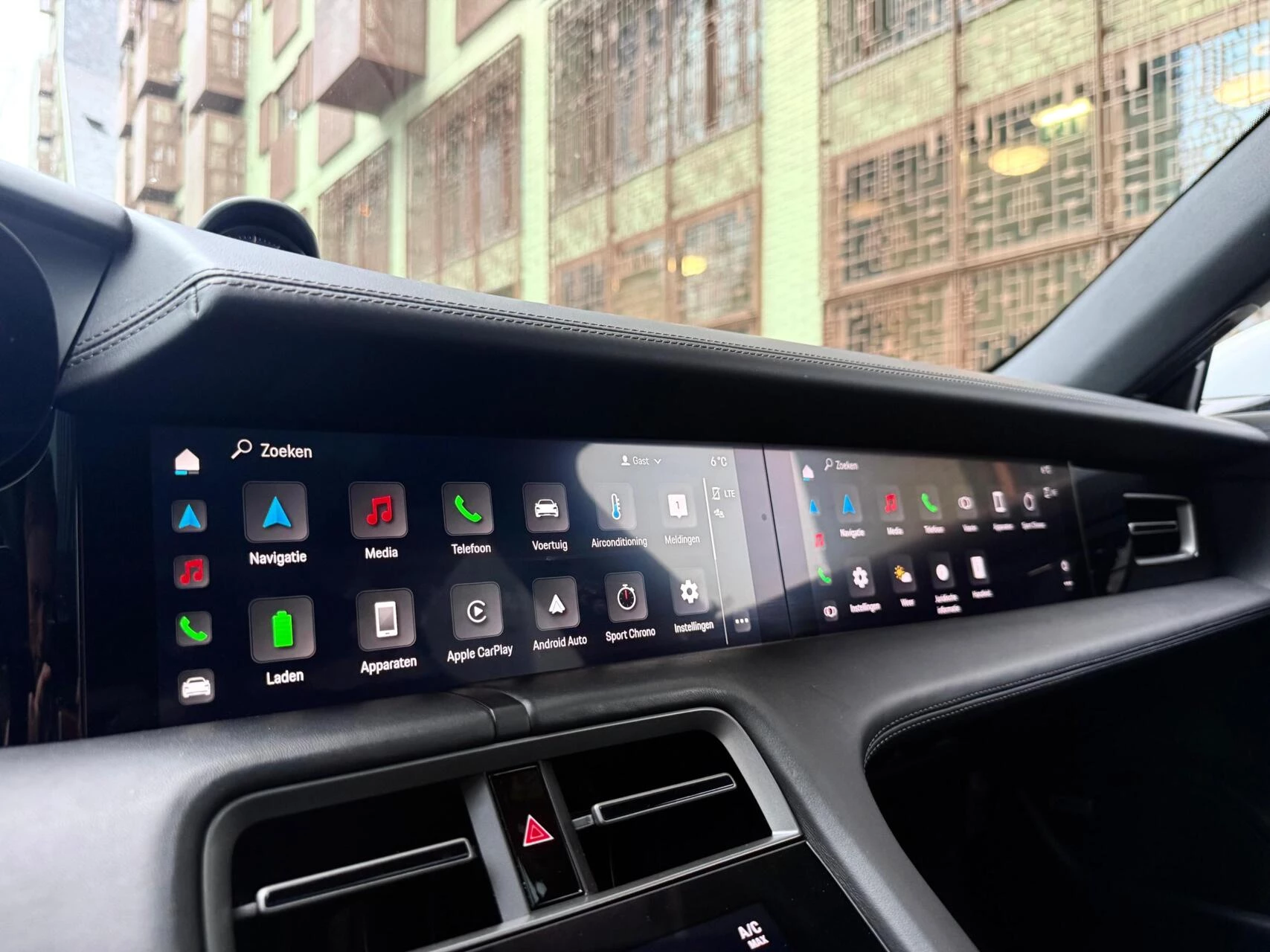 Hoofdafbeelding Porsche Taycan