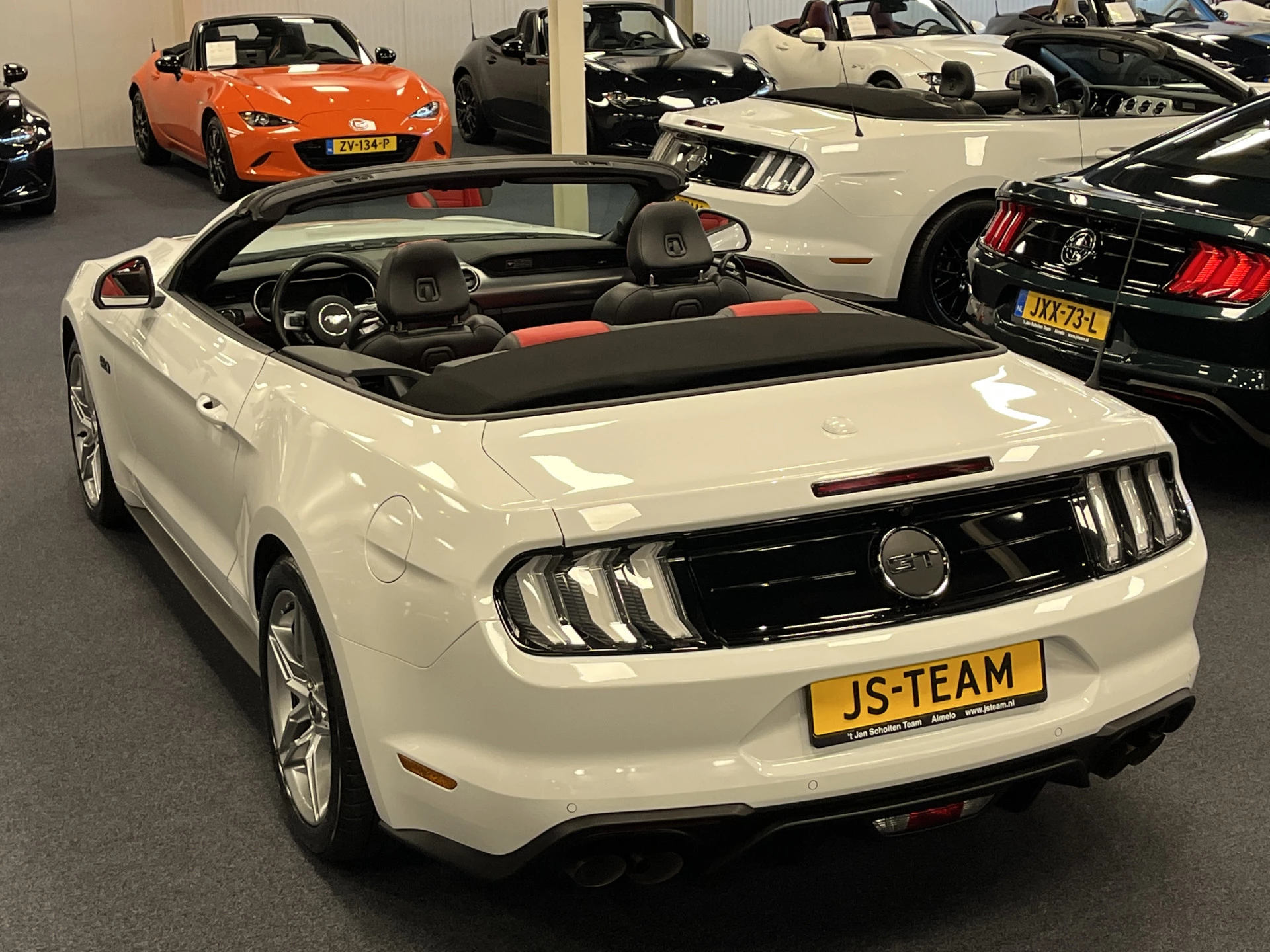 Hoofdafbeelding Ford Mustang
