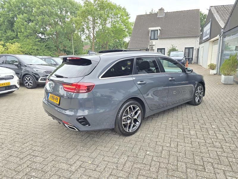 Hoofdafbeelding Kia Ceed Sportswagon
