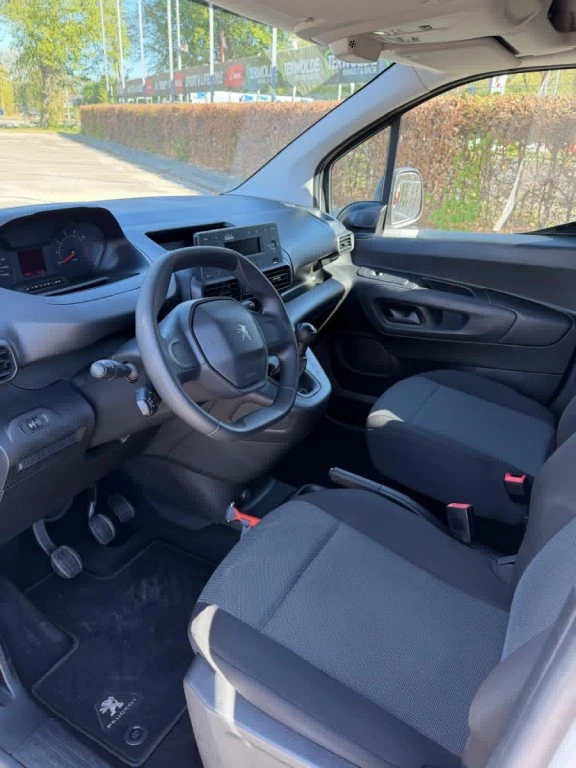 Hoofdafbeelding Peugeot Partner