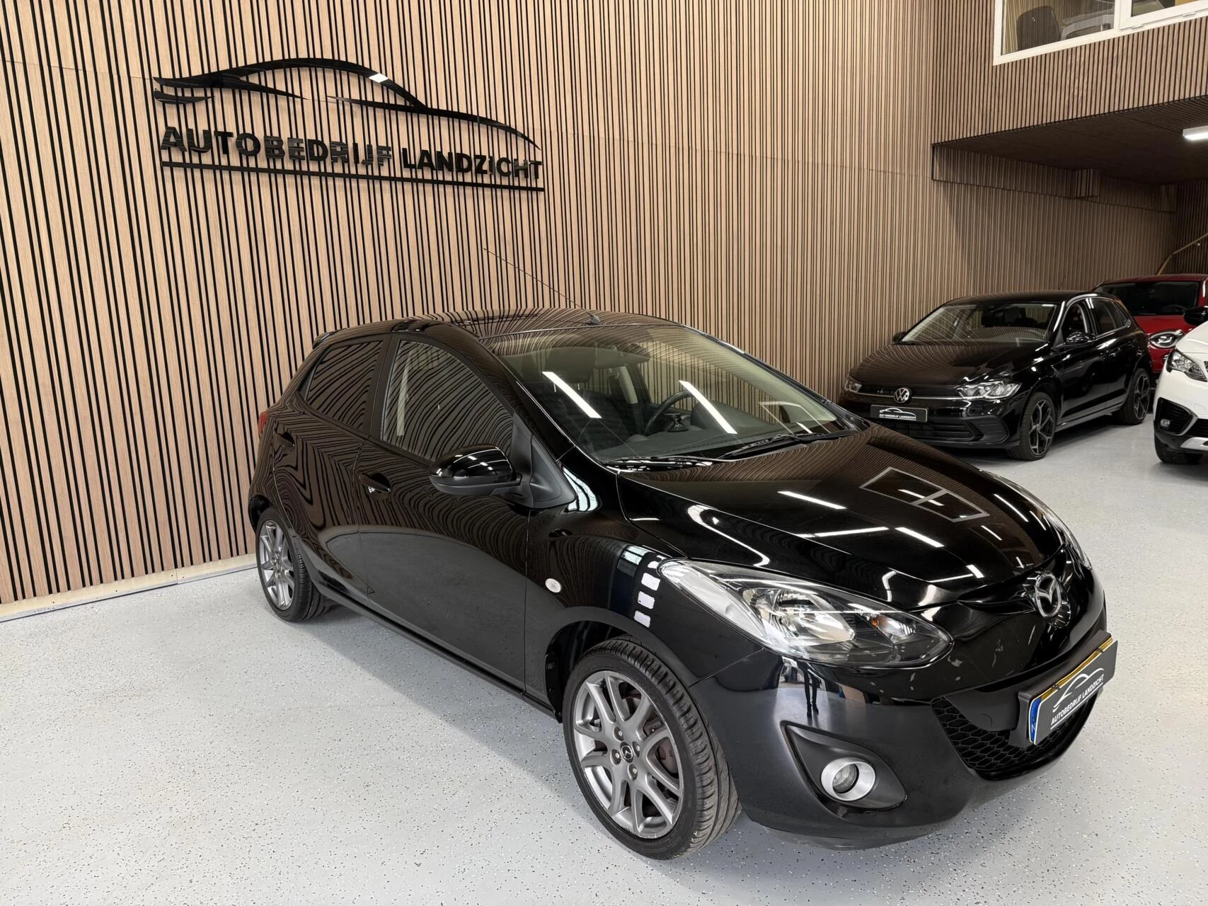 Hoofdafbeelding Mazda 2