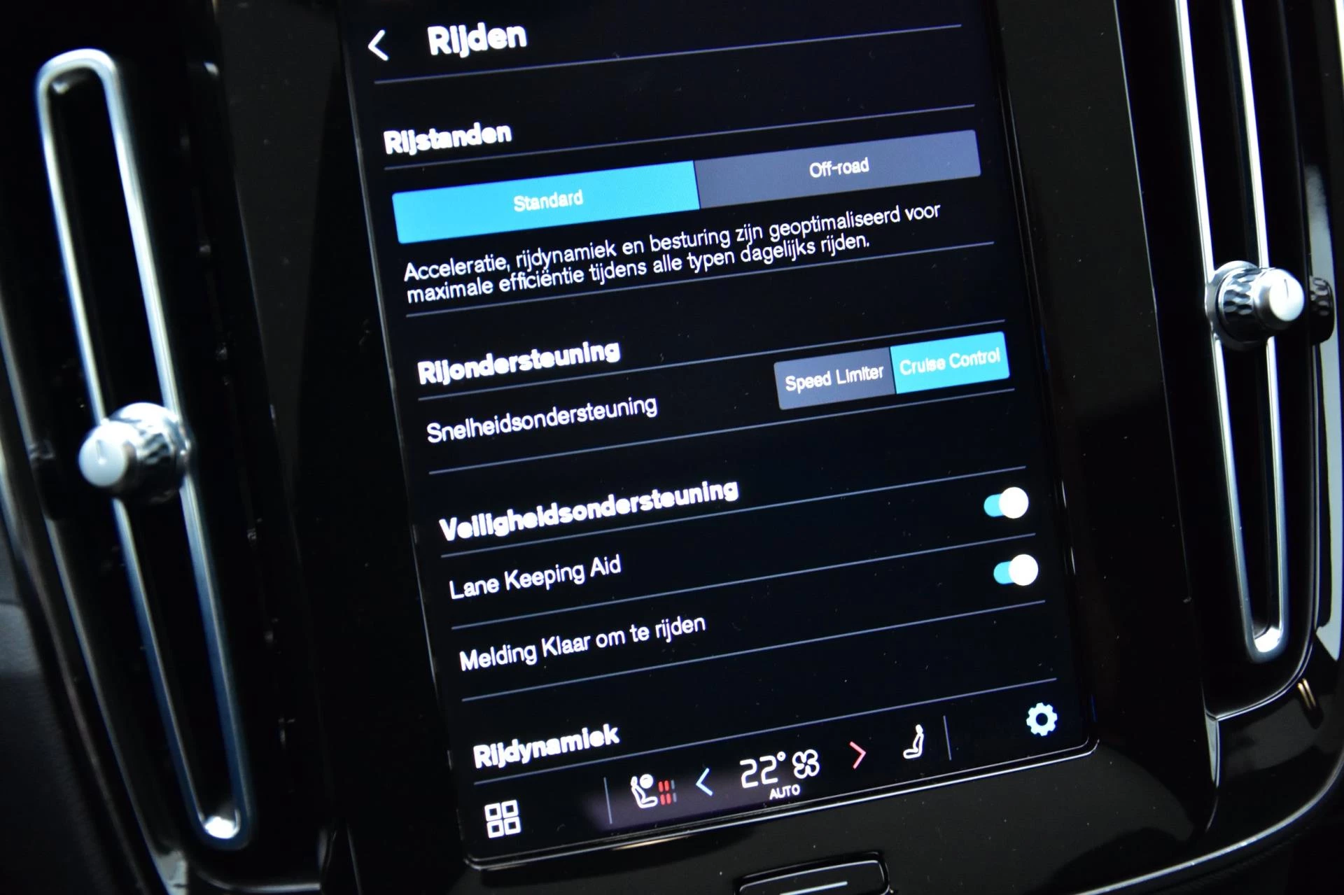 Hoofdafbeelding Volvo C40