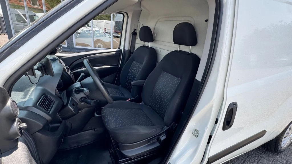 Hoofdafbeelding Opel Combo