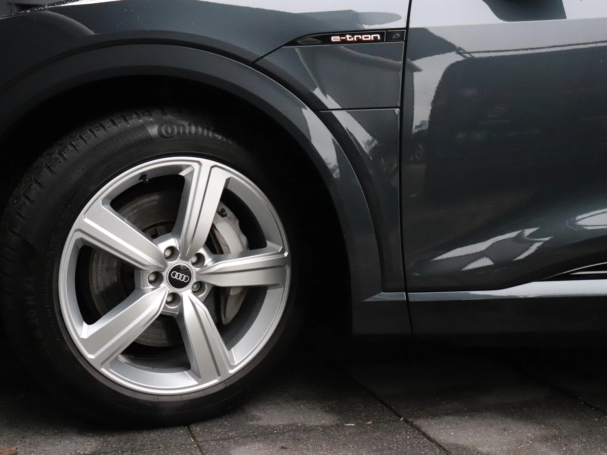 Hoofdafbeelding Audi e-tron