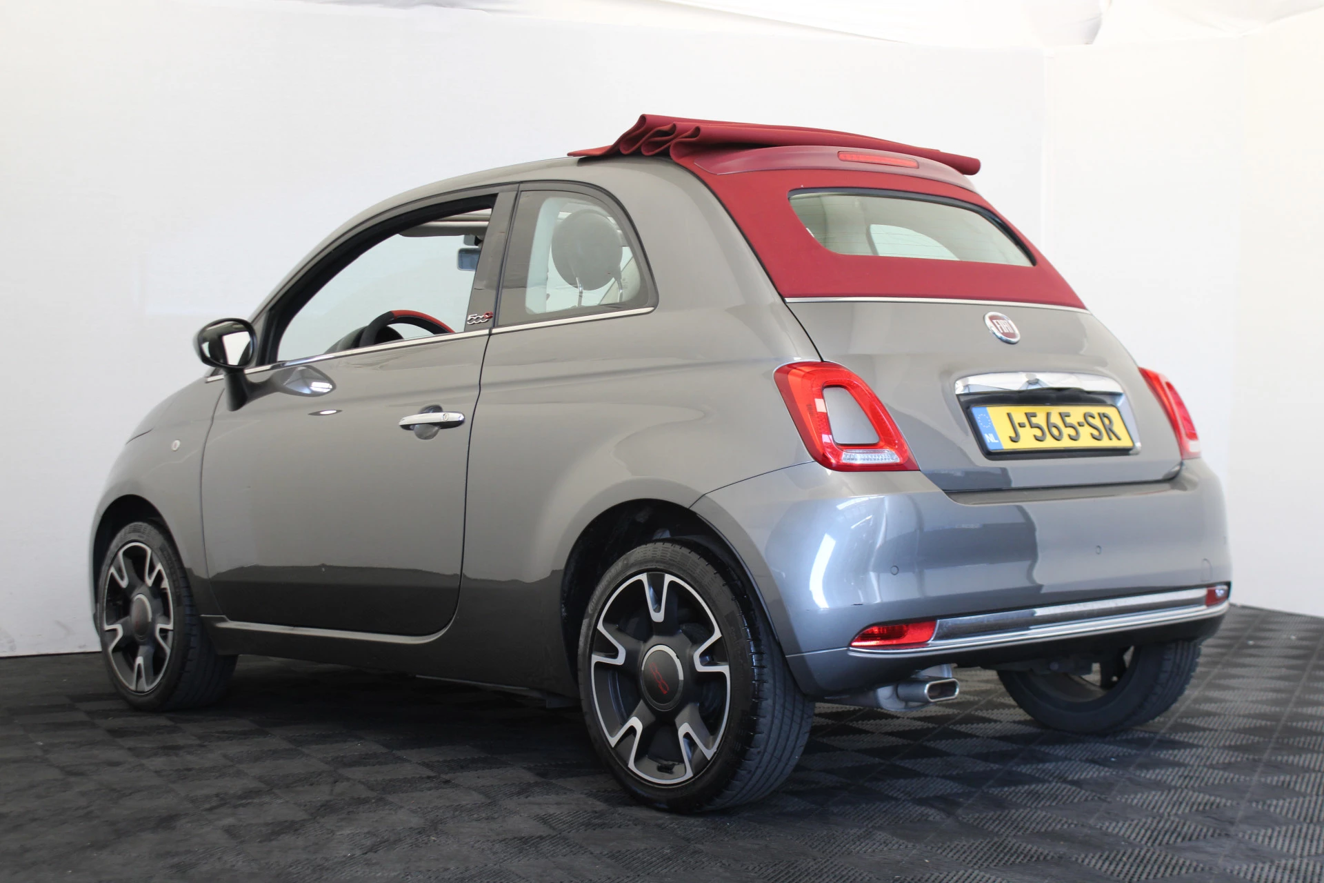 Hoofdafbeelding Fiat 500C