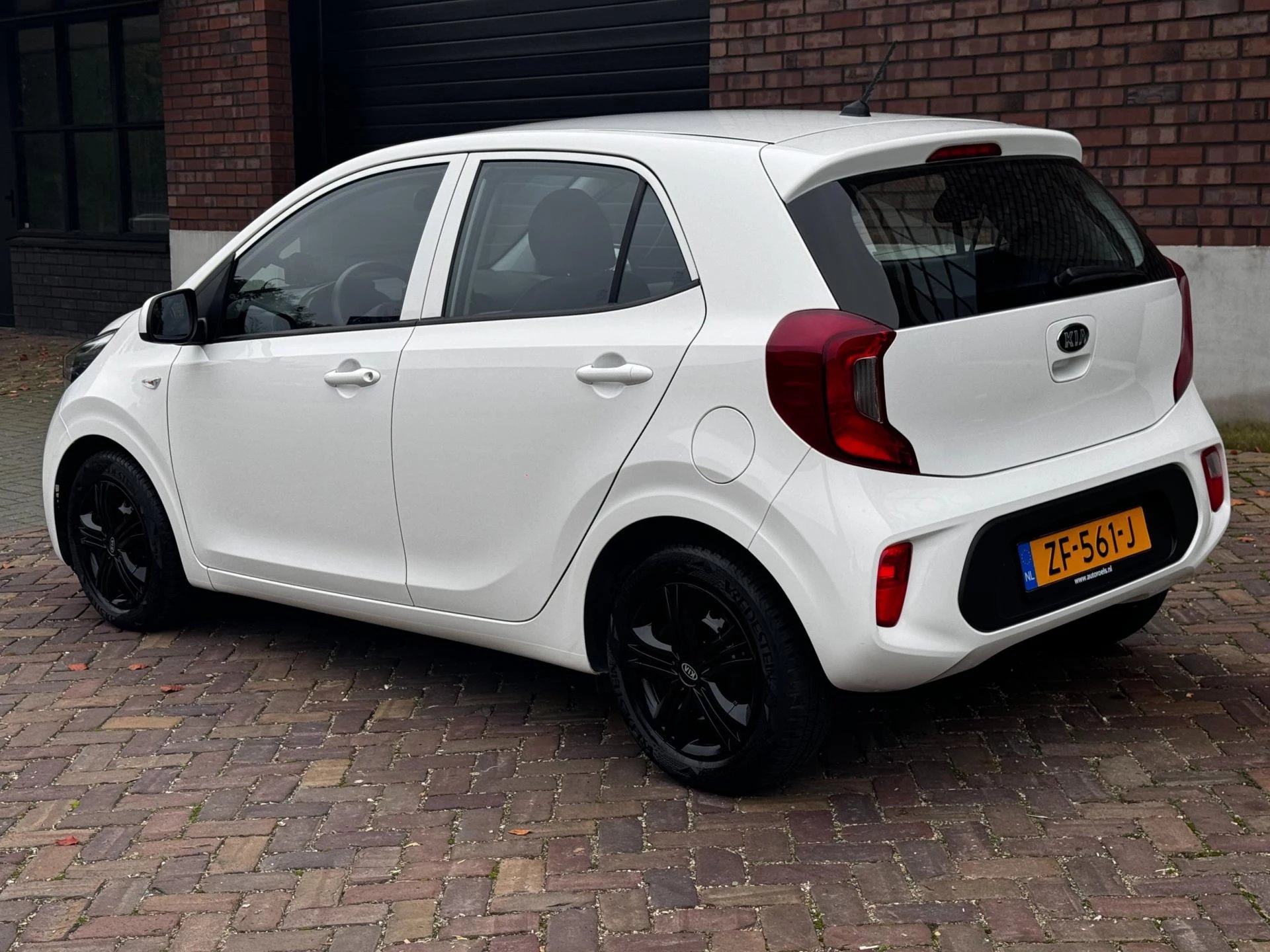 Hoofdafbeelding Kia Picanto