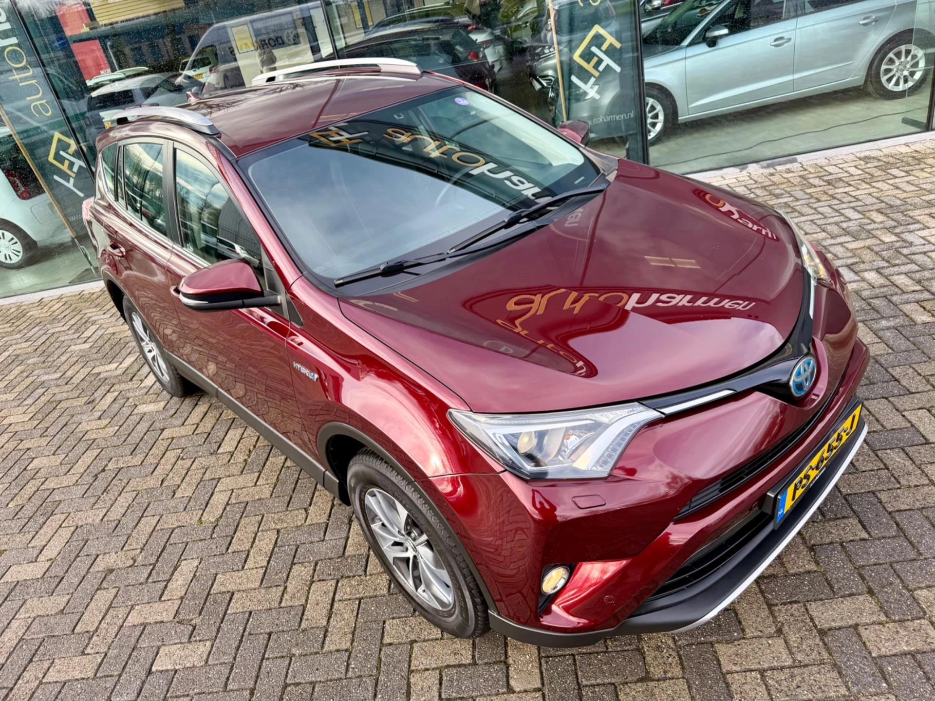 Hoofdafbeelding Toyota RAV4