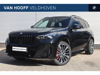 BMW X1 xDrive30e High Executive M Sport Automaat / Panoramadak / Trekhaak / Sportstoelen / M Adaptief onderstel / Comfort Access / Parking Assistant Plus / Head-Up / Harman-Kardon