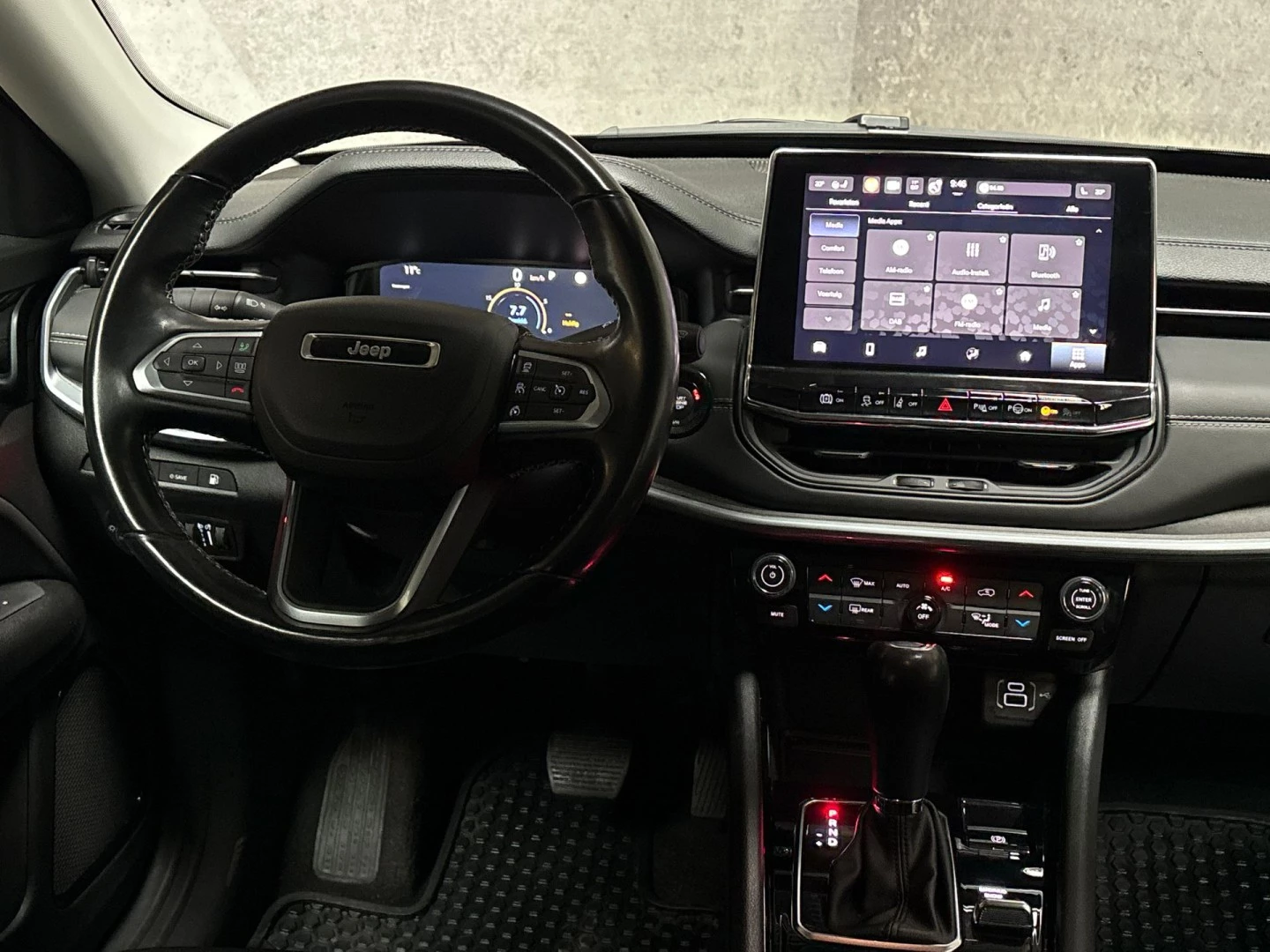 Hoofdafbeelding Jeep Compass