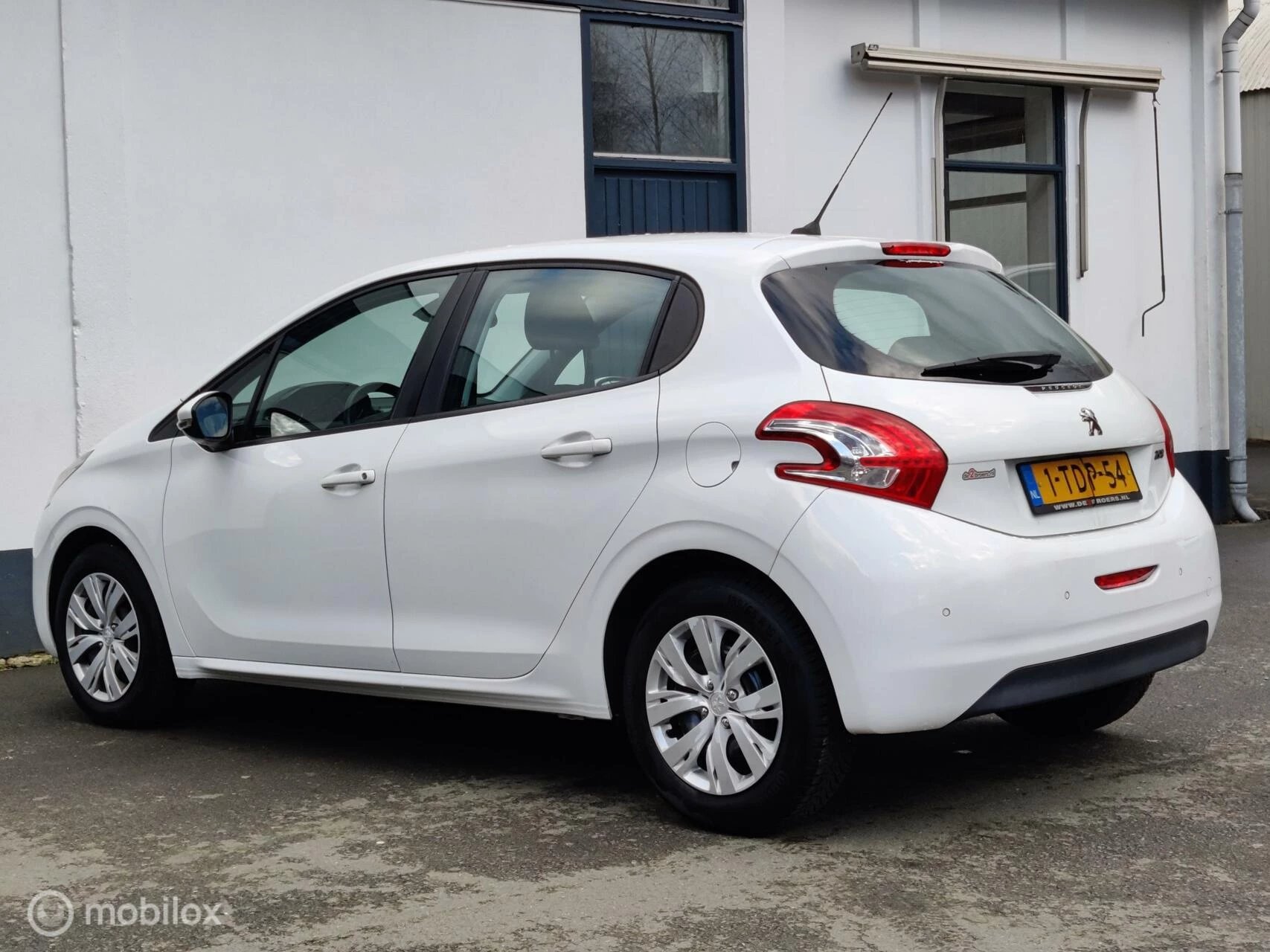 Hoofdafbeelding Peugeot 208