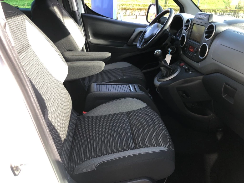 Hoofdafbeelding Peugeot Partner