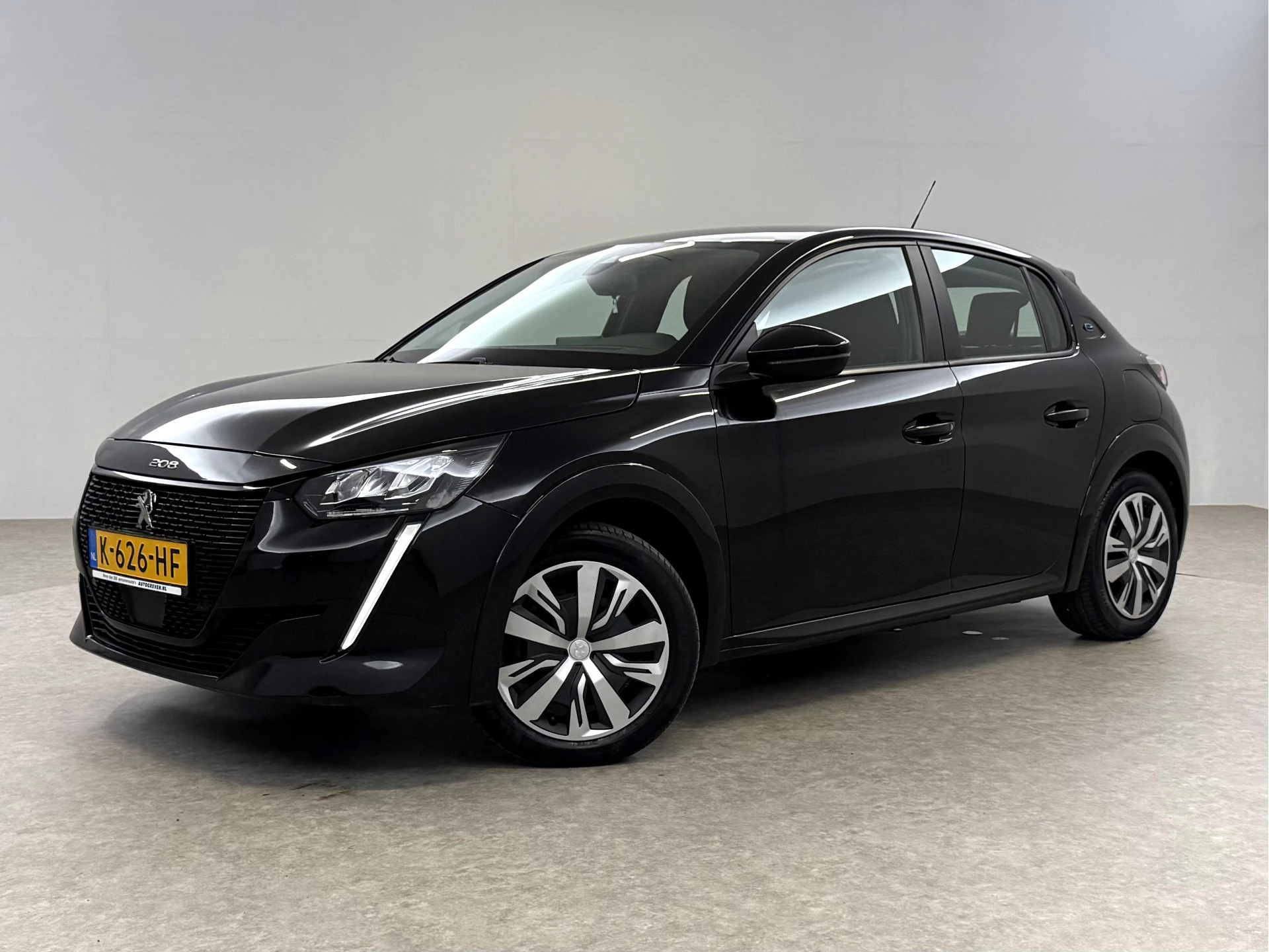 Hoofdafbeelding Peugeot e-208