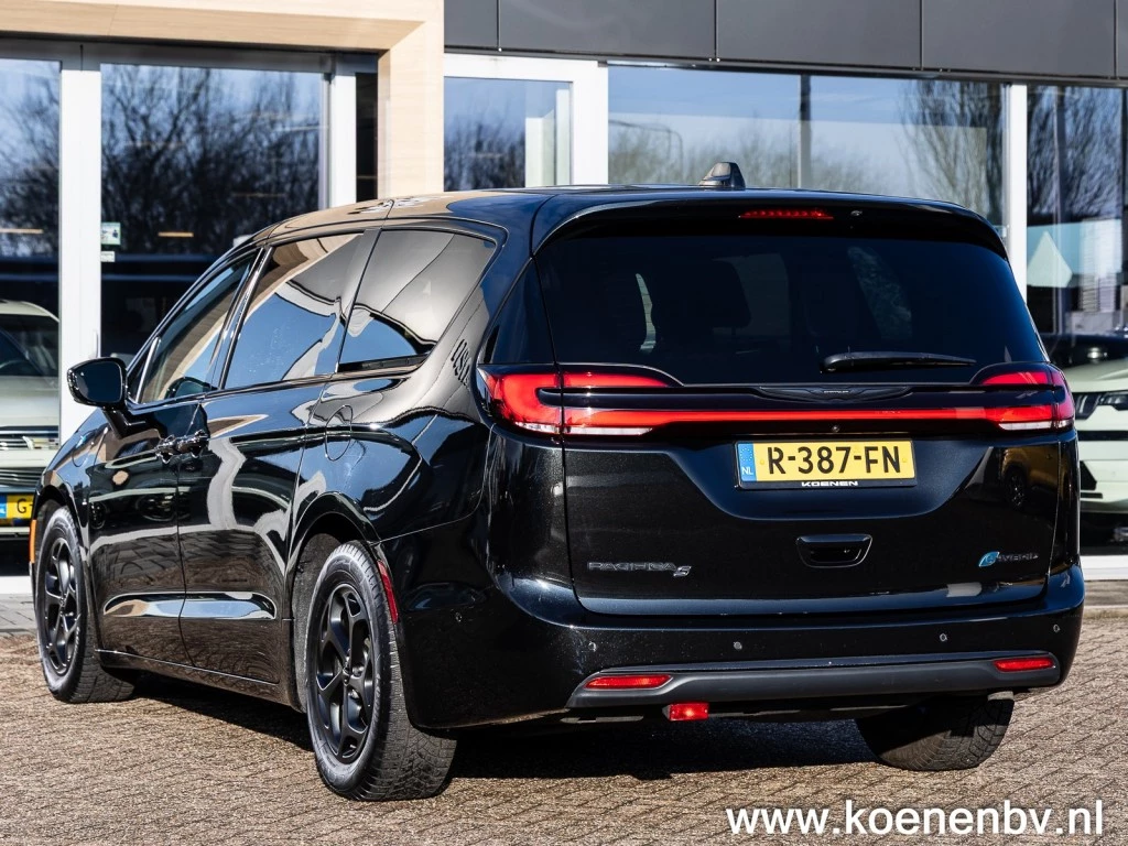 Hoofdafbeelding Chrysler Pacifica