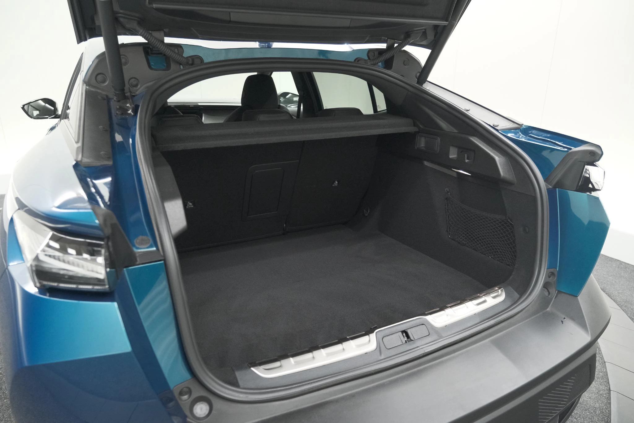 Hoofdafbeelding Peugeot 408